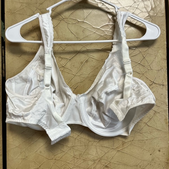 playtex cross your heart bras 42c underwire 4179 - Picture 2 of 4